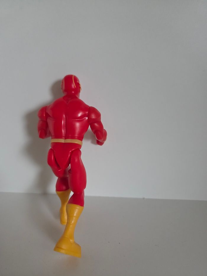 Figurine The Flash (DC Comics) - Articulée - Bon État - photo numéro 3