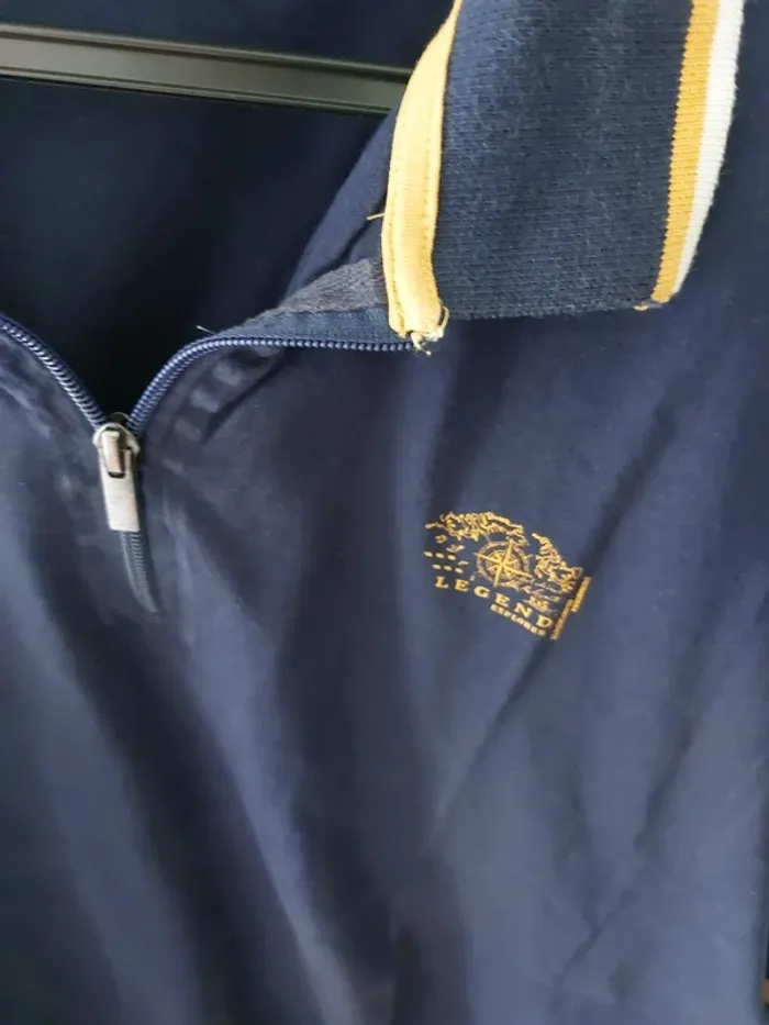 Polo col v - photo numéro 3