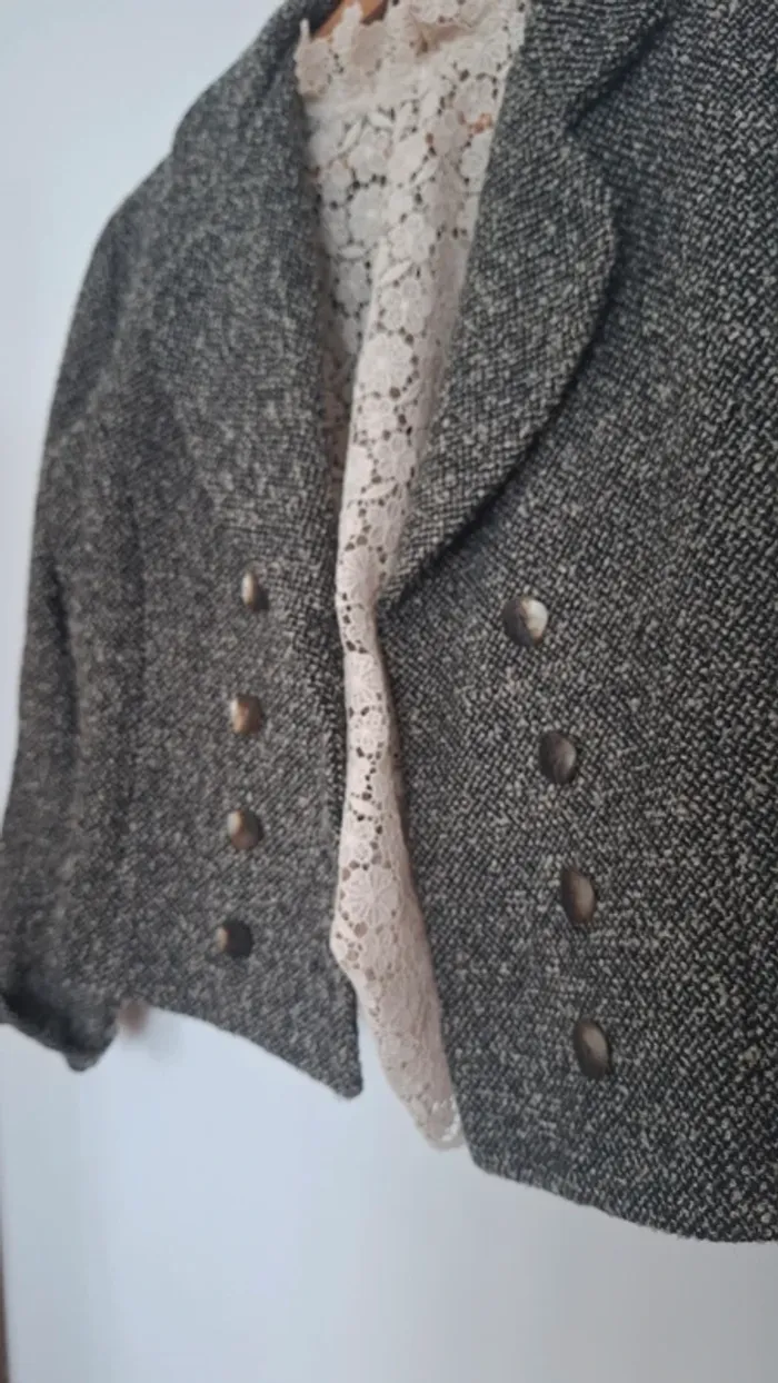 Blazer court en Tweed (laine) Yumi Mazao Paris - Made in France Parfait pour les looks automnale - photo numéro 6