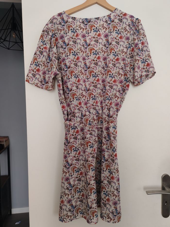 Robe fleurie - photo numéro 2