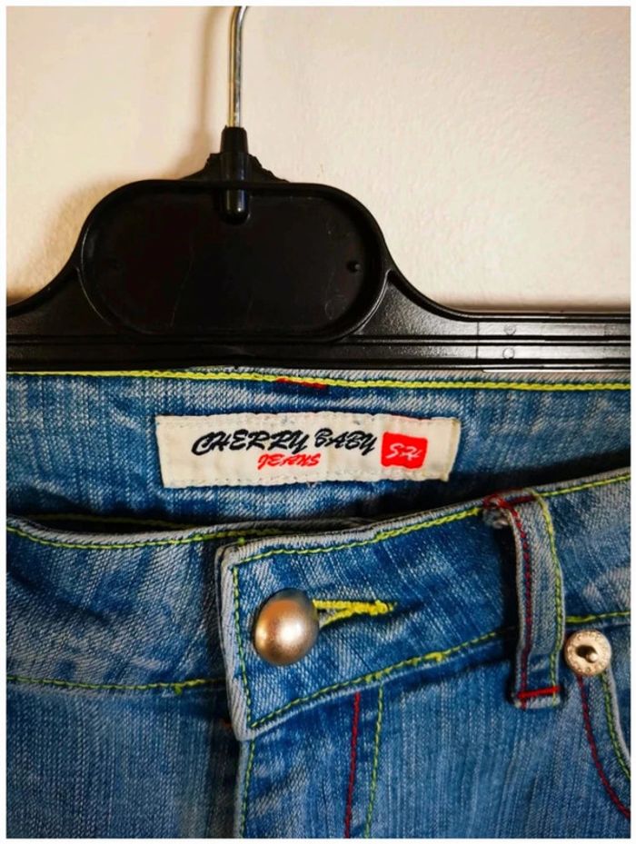 C35 pantacourt jeans Cherry Baby 42 - photo numéro 3