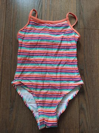 Maillot de bain tissaia 6 ans