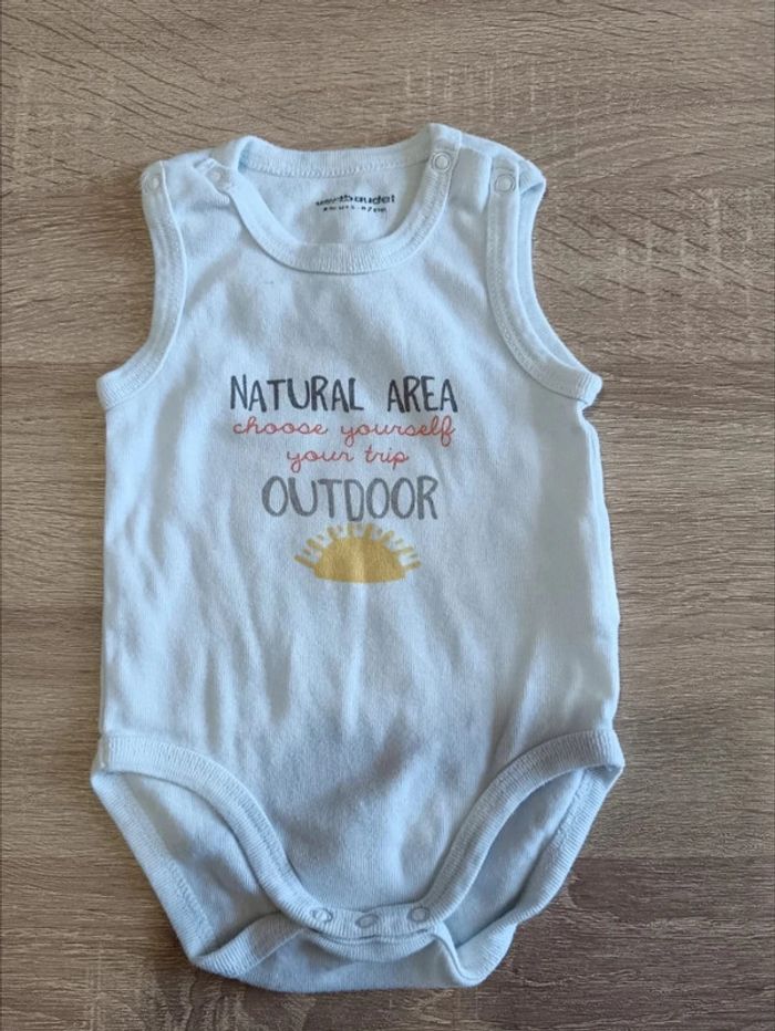 C44 Lot bodies petit bateau, verbaudet 6 mois - photo numéro 3