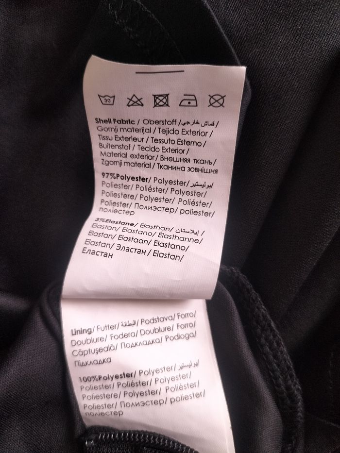 Robe épaule dénudée - photo numéro 10