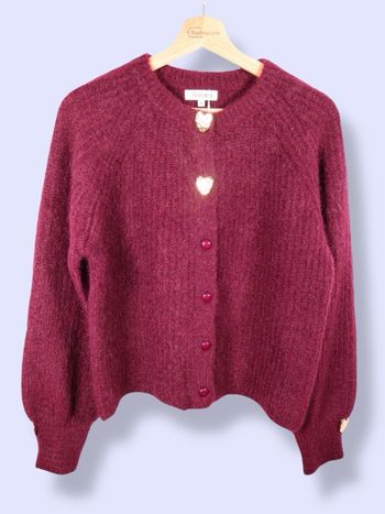Gilet Cardigan Graciela avec boutons décoratifs en forme de cœur | Bordeaux | Taille unique