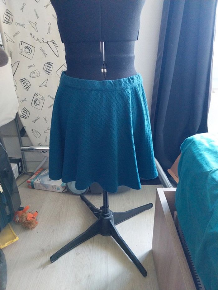 Mini jupe bleu canard - photo numéro 2