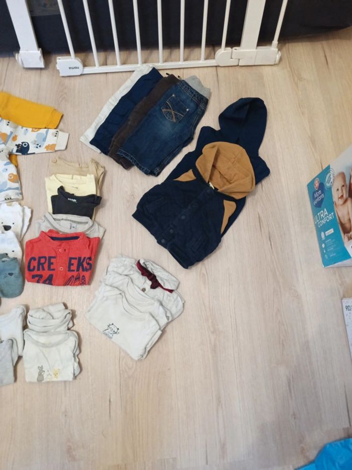 Lot vêtements 6 mois bébé garçon