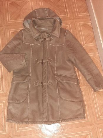 Manteau beige.  Armand Thiery. Capuche. Taille 4