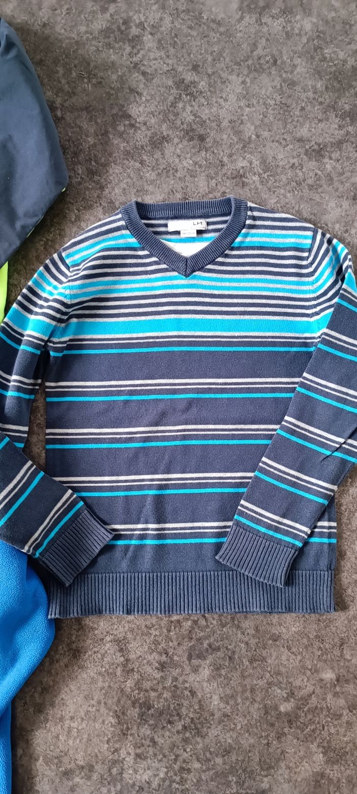 Lot vêtements garçon 8 ans - photo numéro 2