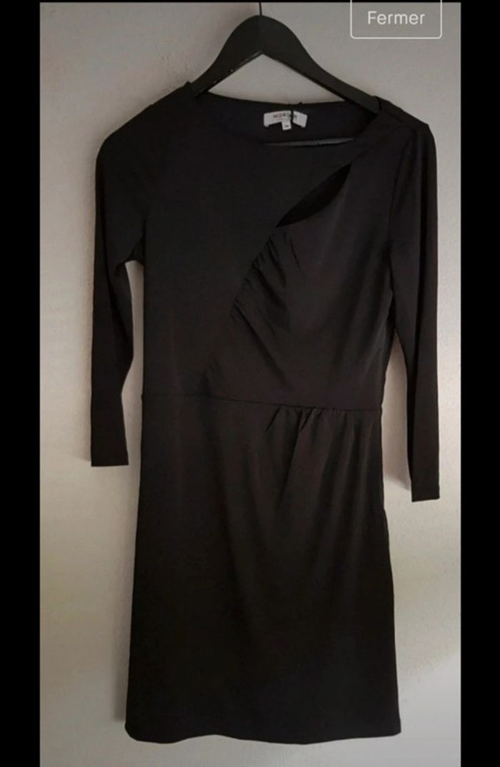 Robe noire - photo numéro 2