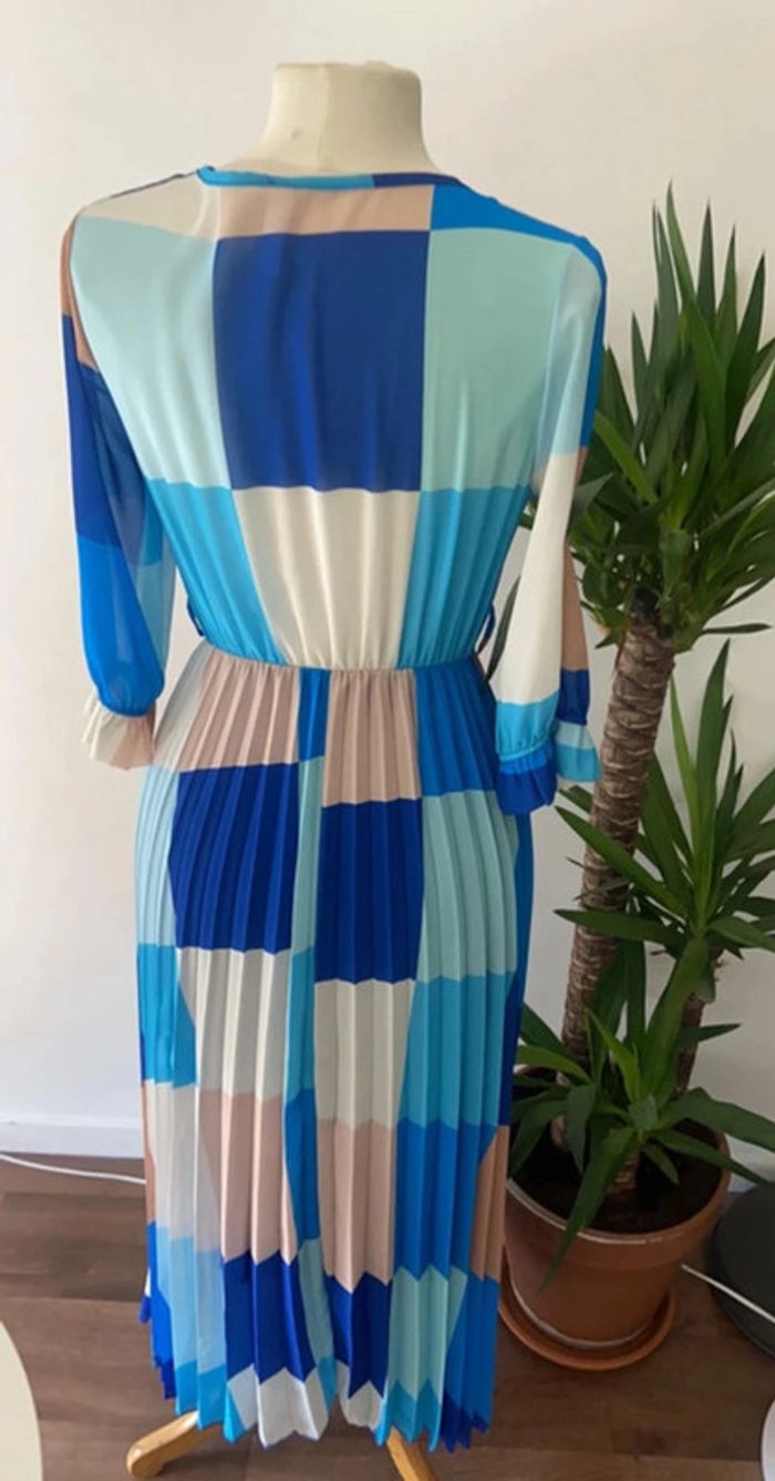 Robe longue bleue et beige - photo numéro 3