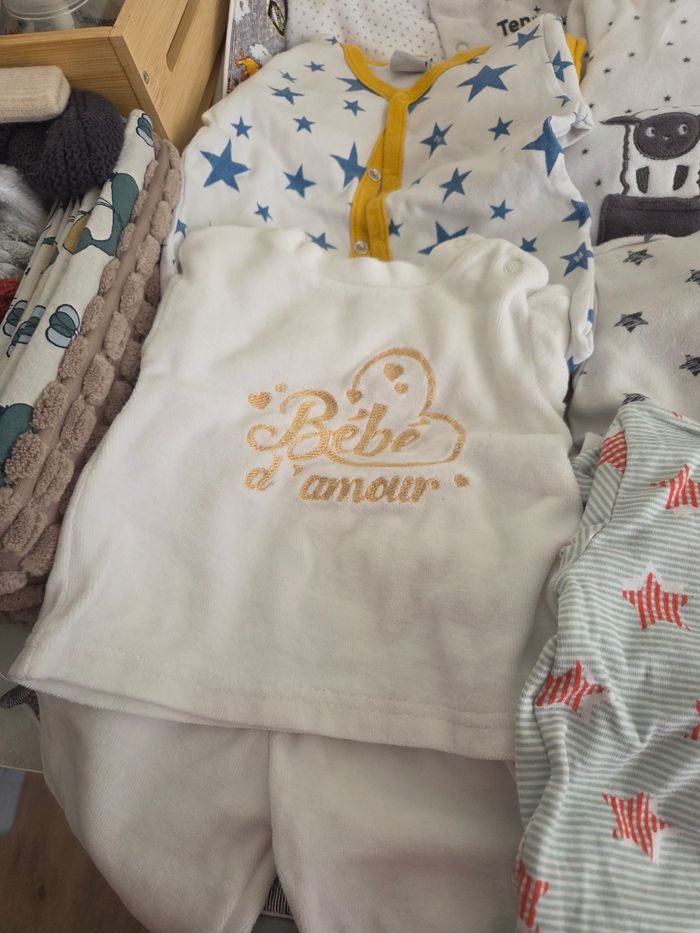 Pyjamas - photo numéro 5