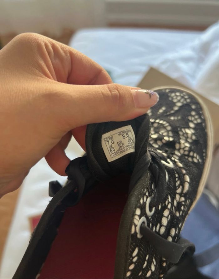Basket vans en dentelle - photo numéro 6