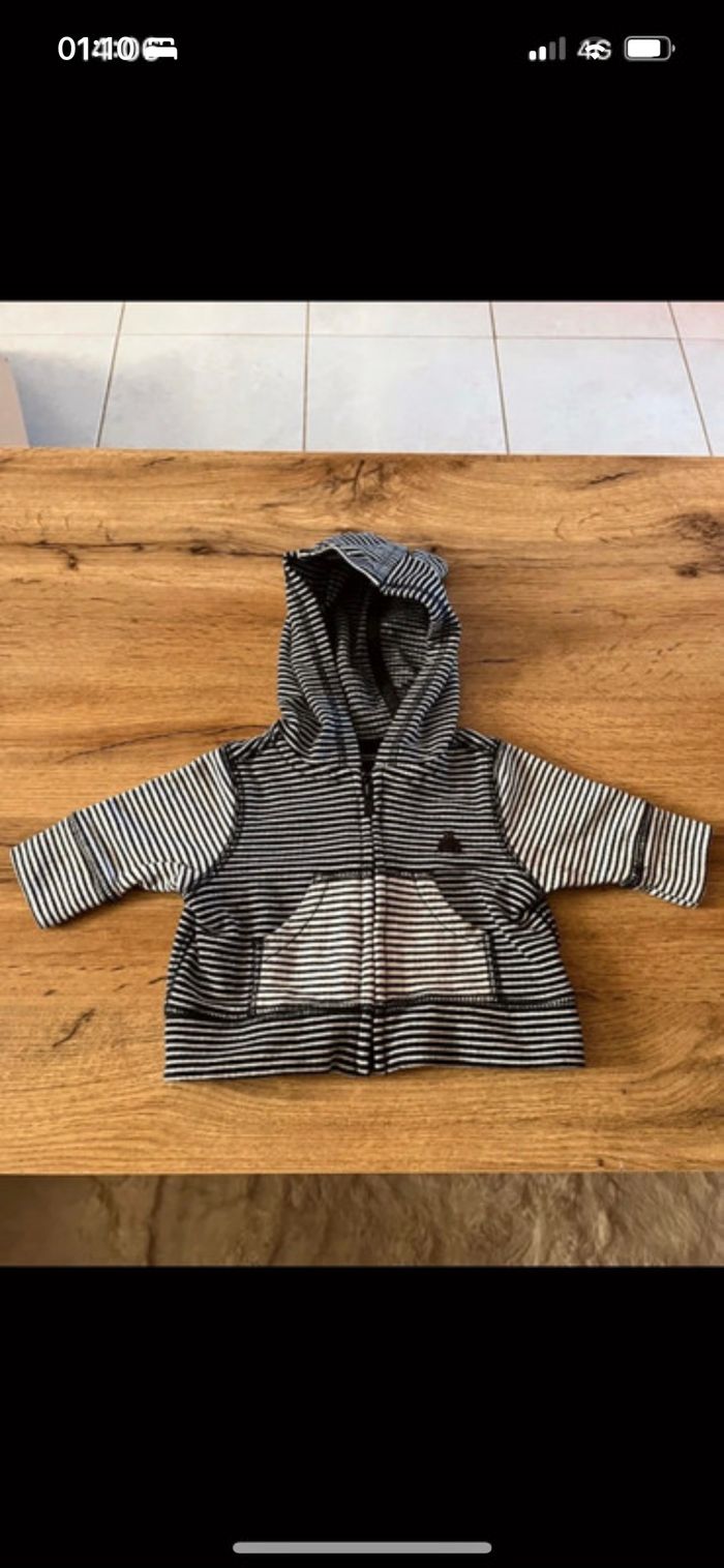 Lots de pulls bébé 3 mois - photo numéro 7