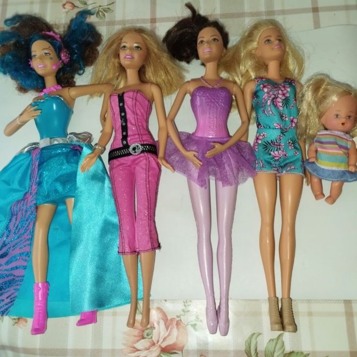 Barbies - photo numéro 2