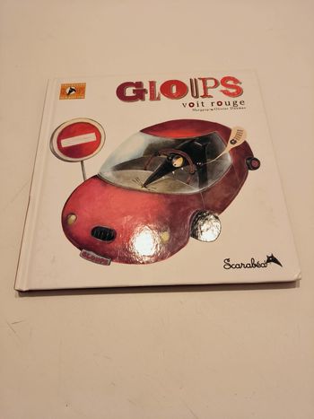 livre Gloups Voit Rouge - Marypop en tres bon etat ref EC