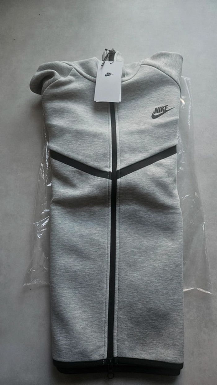 Nike Sweat à capuche Tech Fleece Homme - photo numéro 8