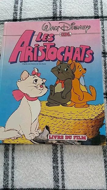 Livre walt Disney les aristochats