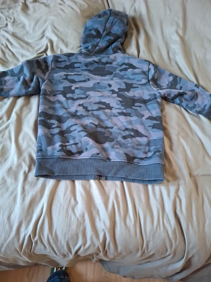 Veste à capuche fourrée 14 ans - photo numéro 7