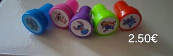 Stitch lot de 5 tampons