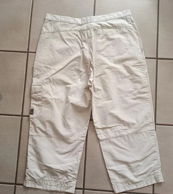 Pantacourt de randonnée Quechua taille 40 - photo numéro 3