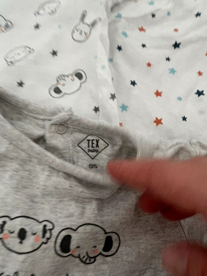 Lot de 3 pyjamas - photo numéro 2
