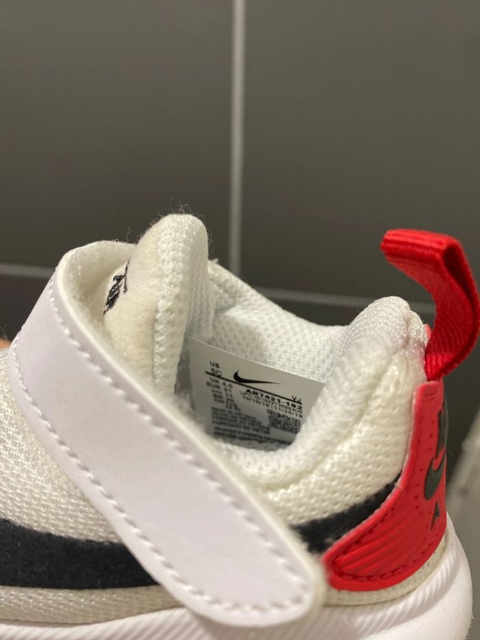 Nike air taille 21 neuve - photo numéro 6