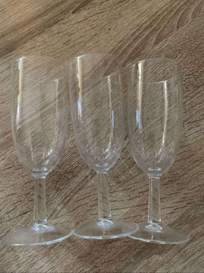 7 verres à vin - photo numéro 5