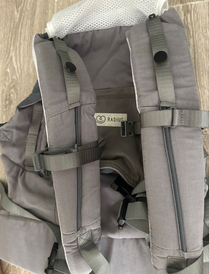 Porte bébé physiologique physiocarrier Love radius + kit naissance - photo numéro 5