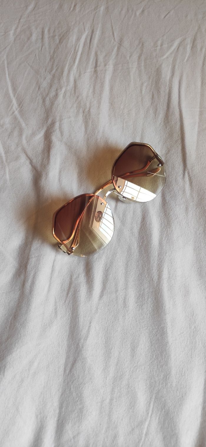 Lunettes de soleil - photo numéro 7