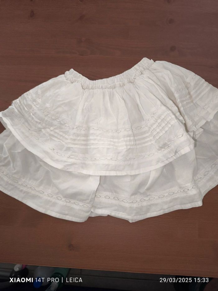 Jupe blanche 8ans TAO