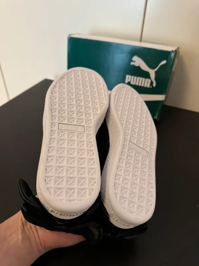 Puma baskets Bow Patent Wn’s noir taille 35,5 neuves - photo numéro 6