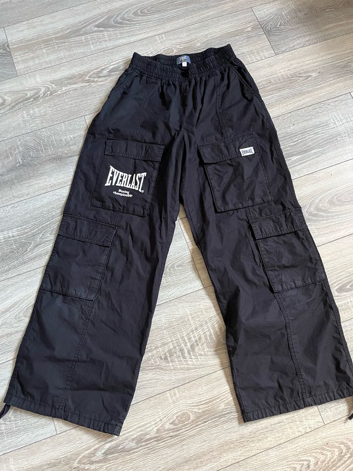 Pantalon Wide leg fluide/ léger taille S
