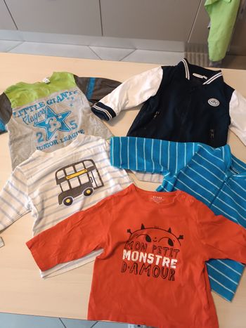 Lot de pulls bébé