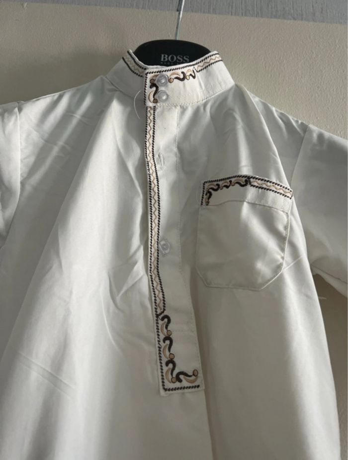 Kamis - photo numéro 2