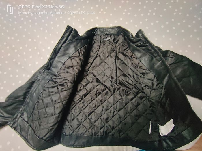 Veste 8ans in extenso Réduction jusqu'à -70% - photo numéro 4