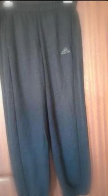 Survêtement  de  sport  Adidas