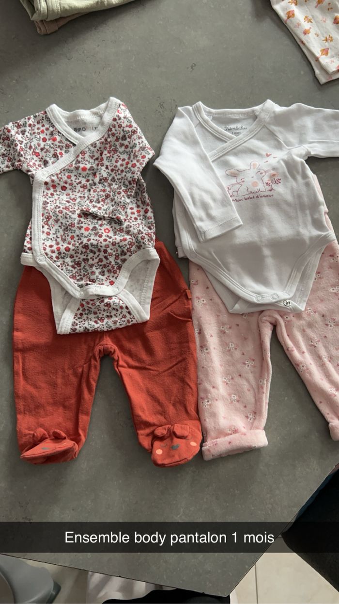 Vêtement bébé 1 mois - photo numéro 3
