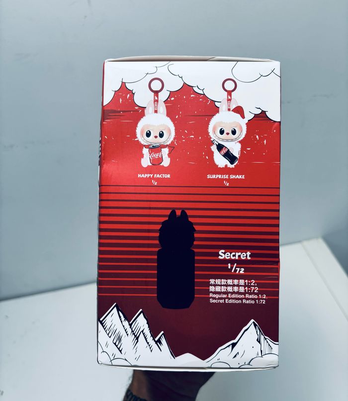Labubu x coca-cola popmart - photo numéro 3
