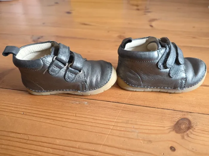 Deux paire de chaussure 21 - photo numéro 10