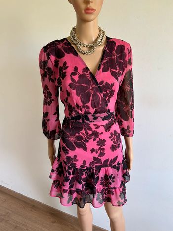 Robe rose et noire neuve avec dos ouvert Morgan taille 42 (valeur 80€)