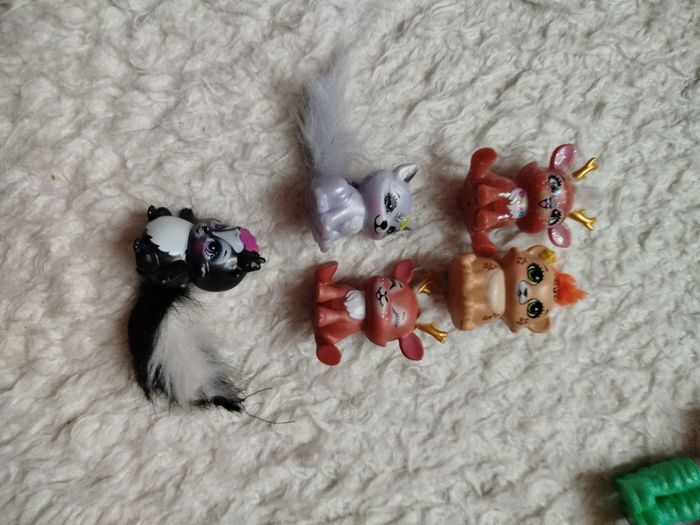 Lot poupées Enchantimals - photo numéro 7