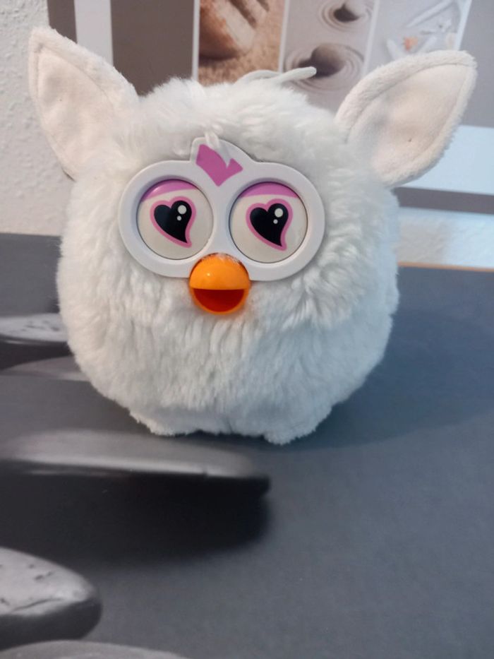 Peluche Furby blanc - photo numéro 5