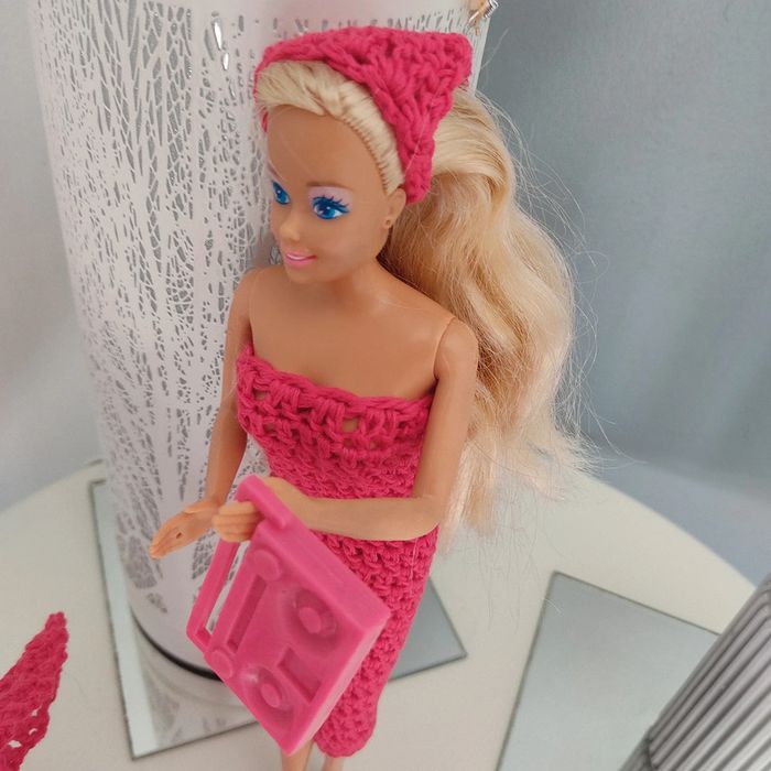 Vêtements pour Barbie 3 €