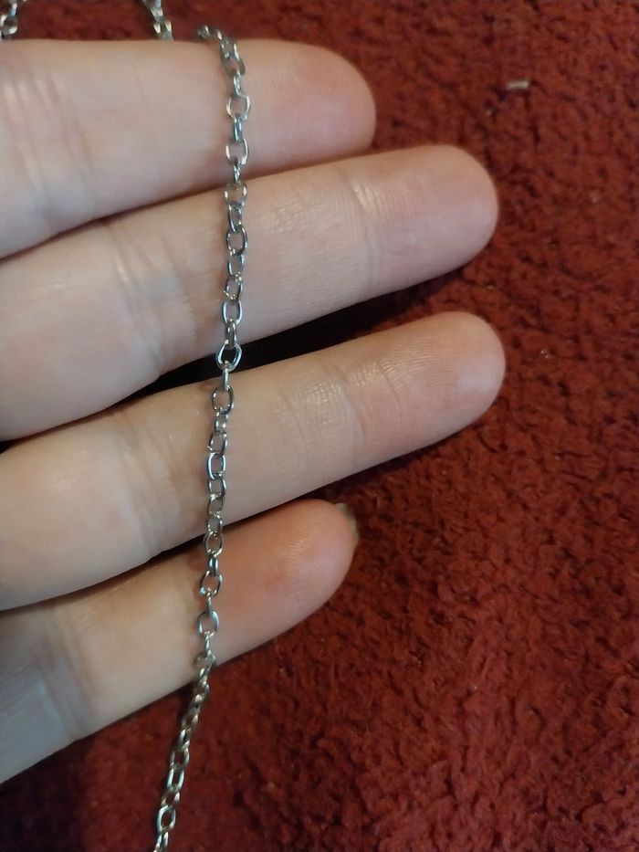 Collier acrylique 2D plat stitch - photo numéro 4