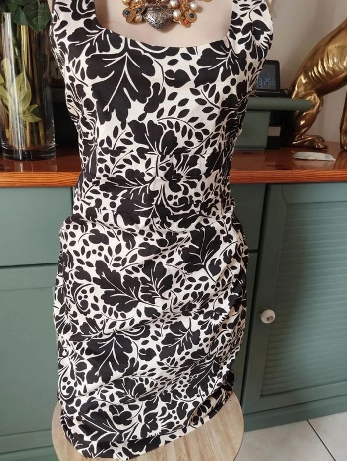 🌾Robe Noire & Crème Imprimé Floral Nougat London T36/38🌾 - photo numéro 3