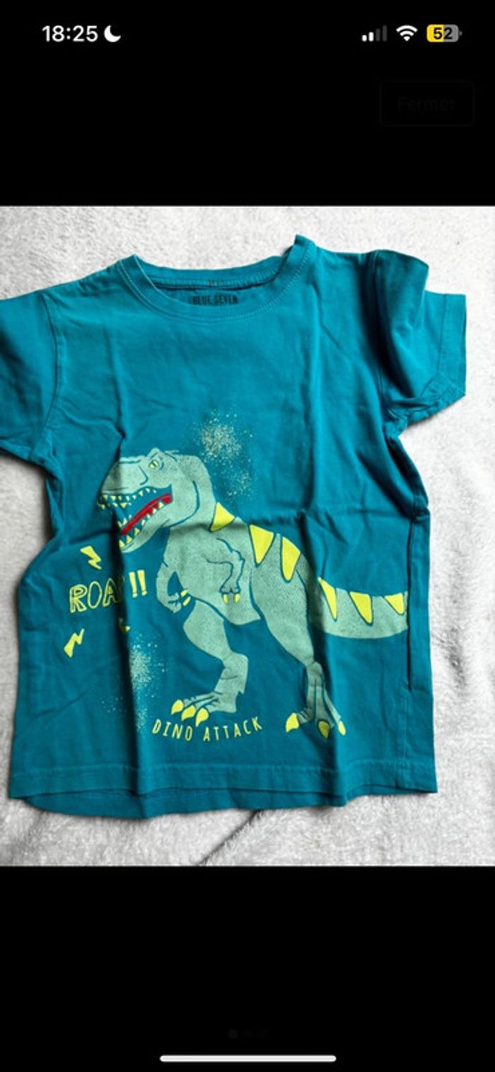 T-shirt bleu
