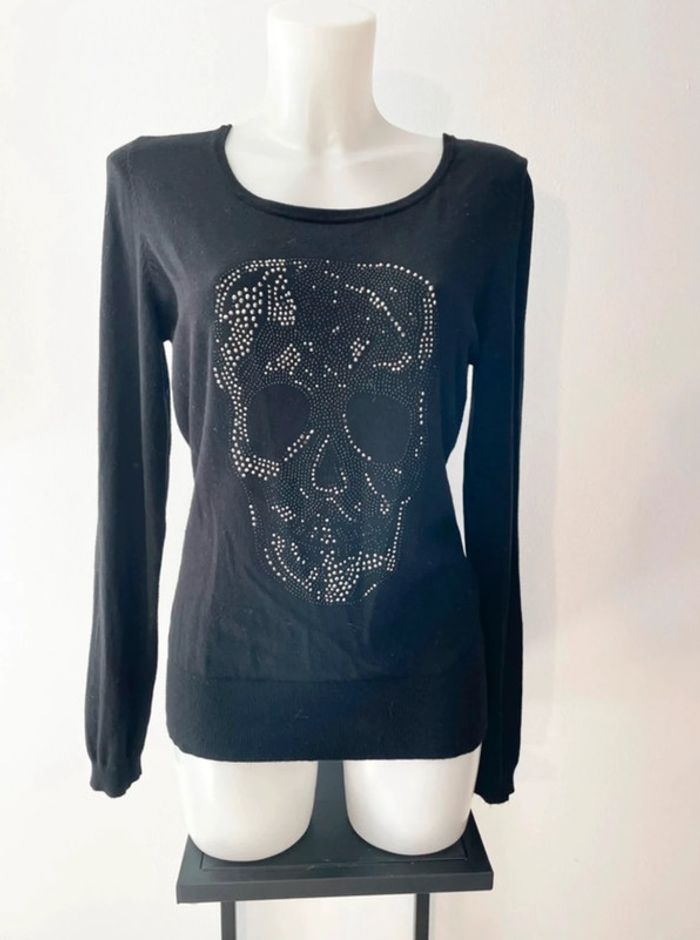 Pull tête de mort - photo numéro 2