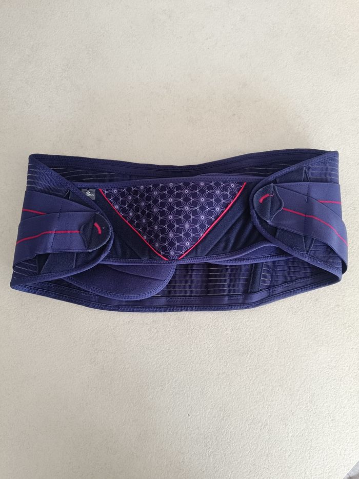 Ceinture de soutien lombaire femme enceinte - photo numéro 3