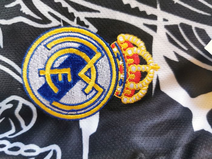 Maillot de foot  Réal Madrid - photo numéro 3